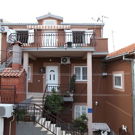 Apartment Jure Trogir Eksteriør billede