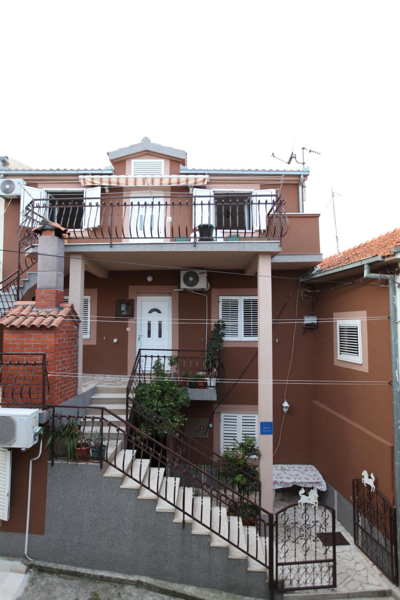 Apartment Jure Trogir Eksteriør billede