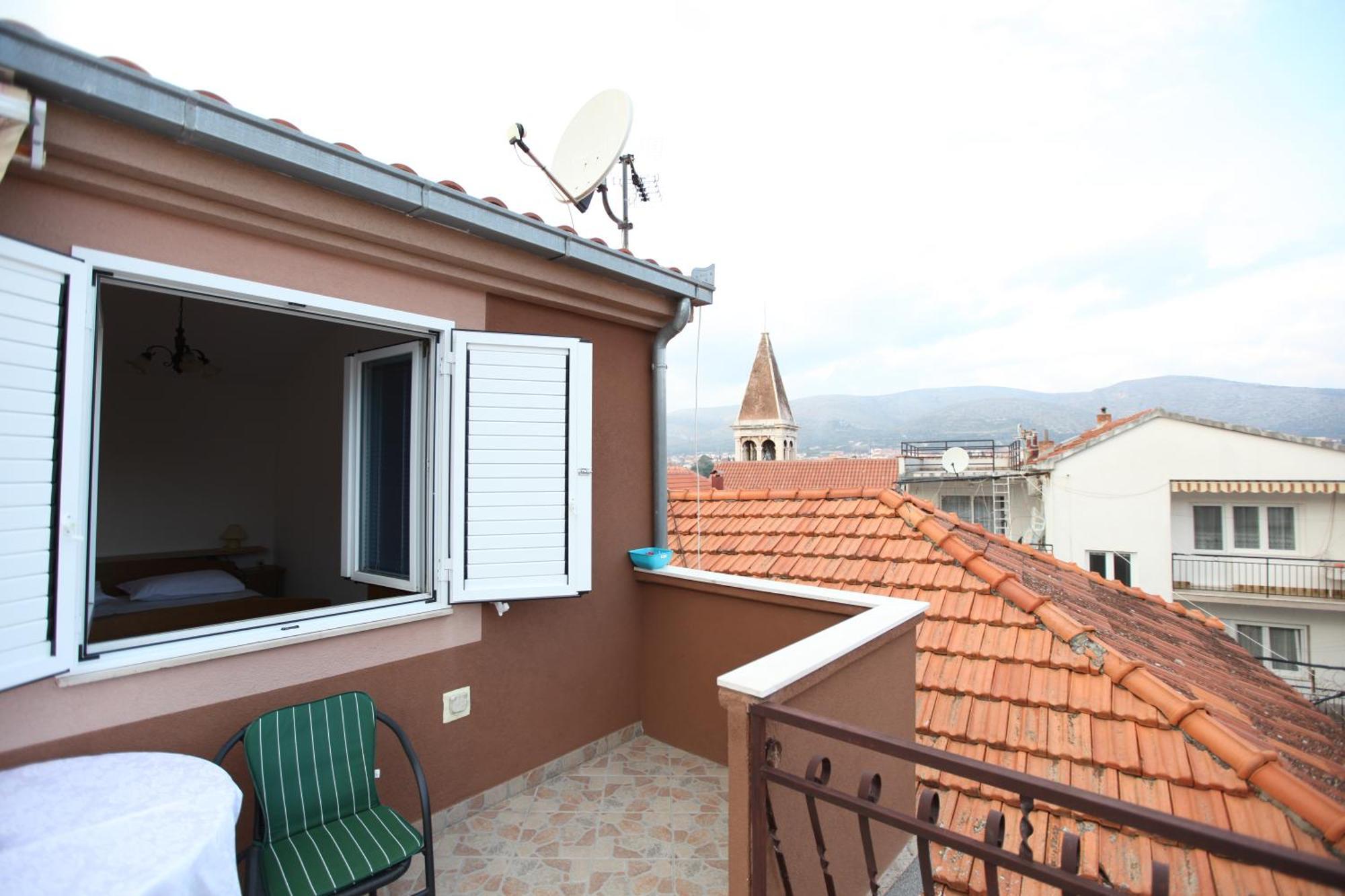 Apartment Jure Trogir Eksteriør billede